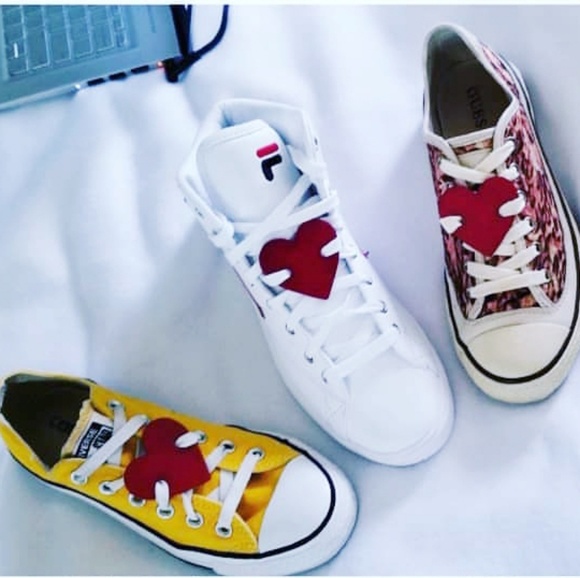 Heart Lace Locks - Picture 1 of 3